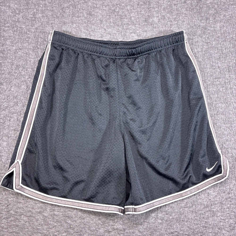 Vintage Nike Mesh Athletic Shorts‎ Boys Medium Black White Swoosh Activewear